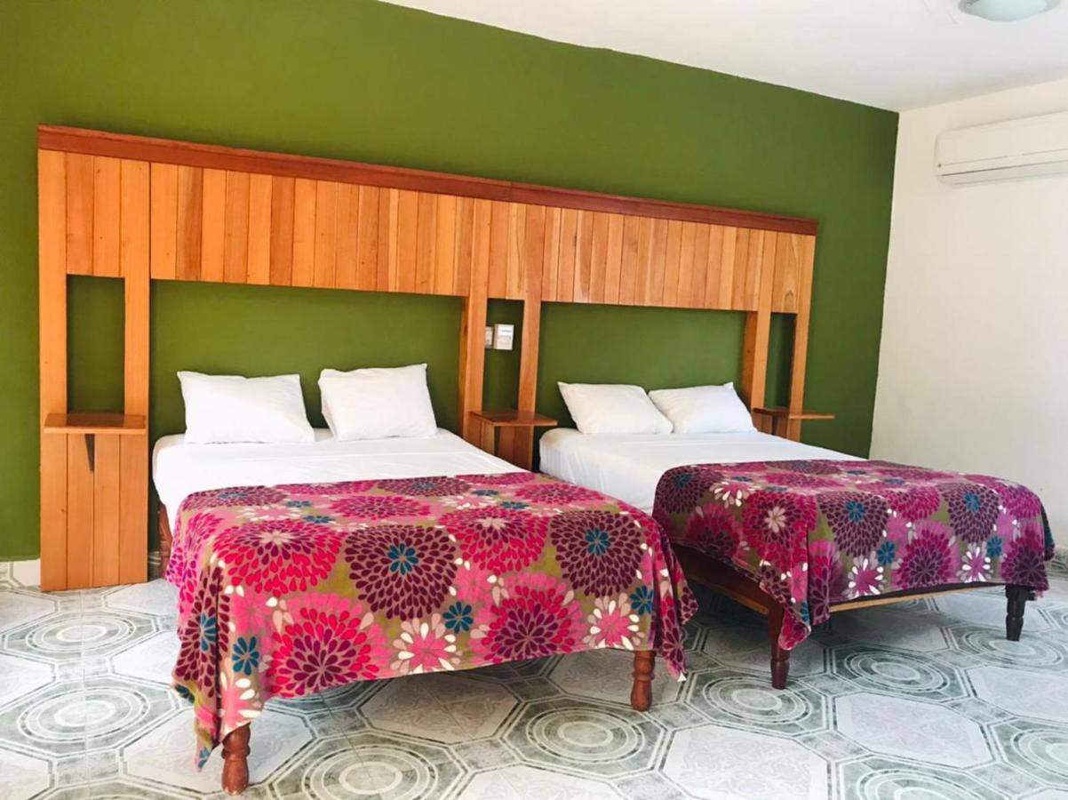 Hotel Maya Balam Xpujil Exteriér fotografie
